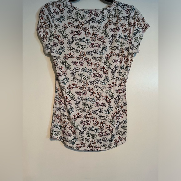 Cute, casual t-Shirt - Picture 2 of 4